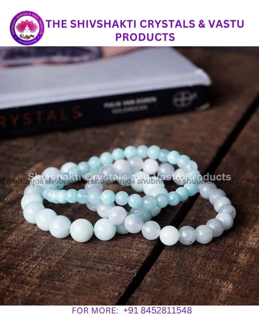 Aquamarine Round Beads Bracelet (Dyed)