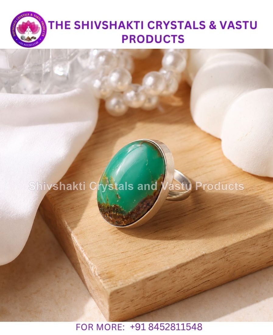 Chrysoprase Cabochon Ring
