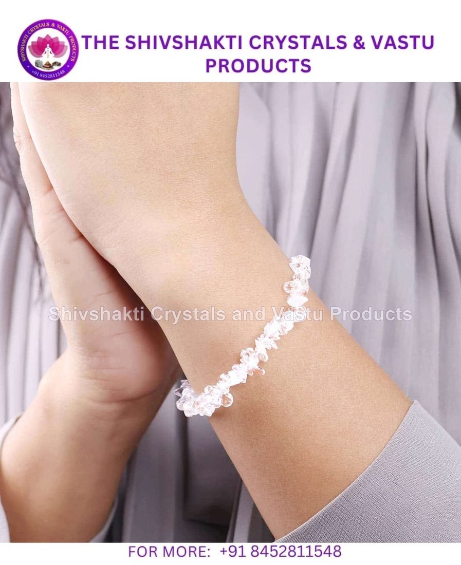 Clear Quartz Chips Stone Bracelet