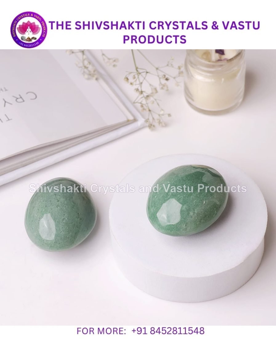 Green Aventurine Palm Stone HQ