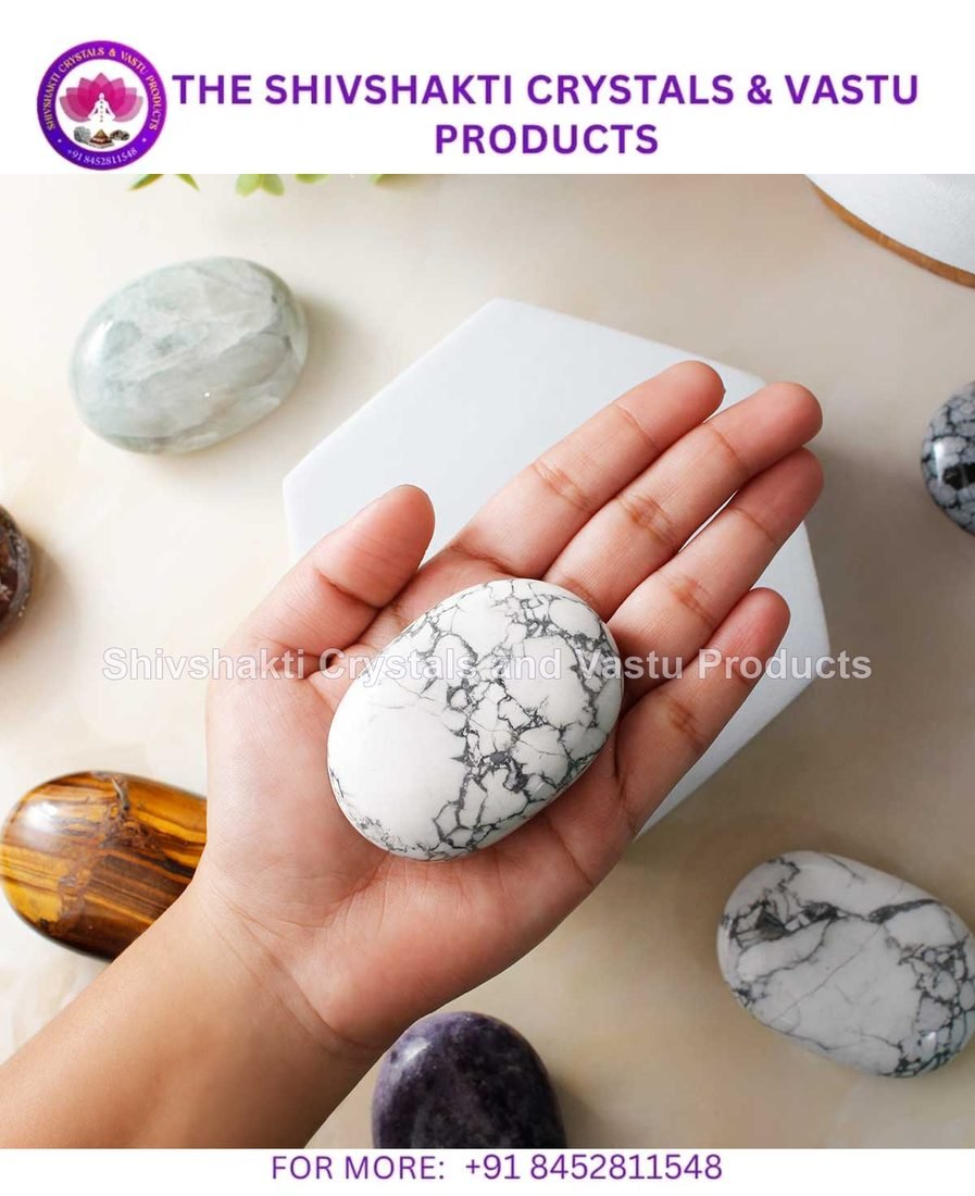 Howlite Palm Stone