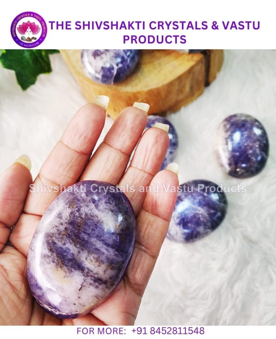 Iolite Palm Stone