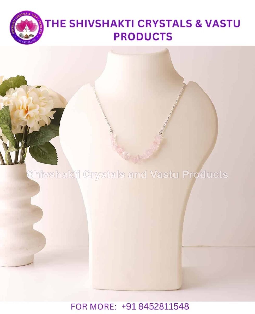 Rose Quartz Chips Choker Necklace