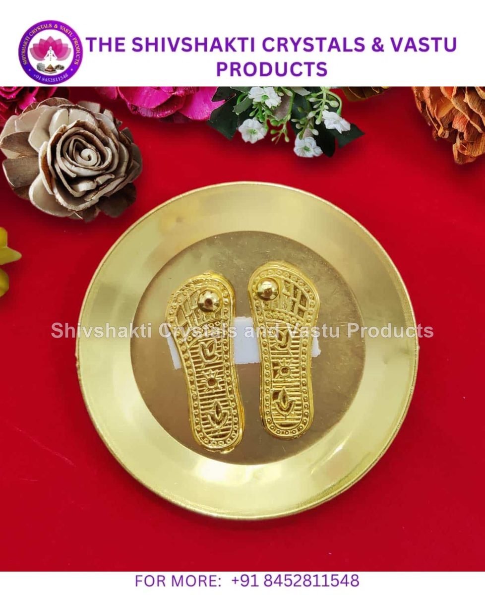 Shri Maa Lakshmi Charan Paduka With Plate