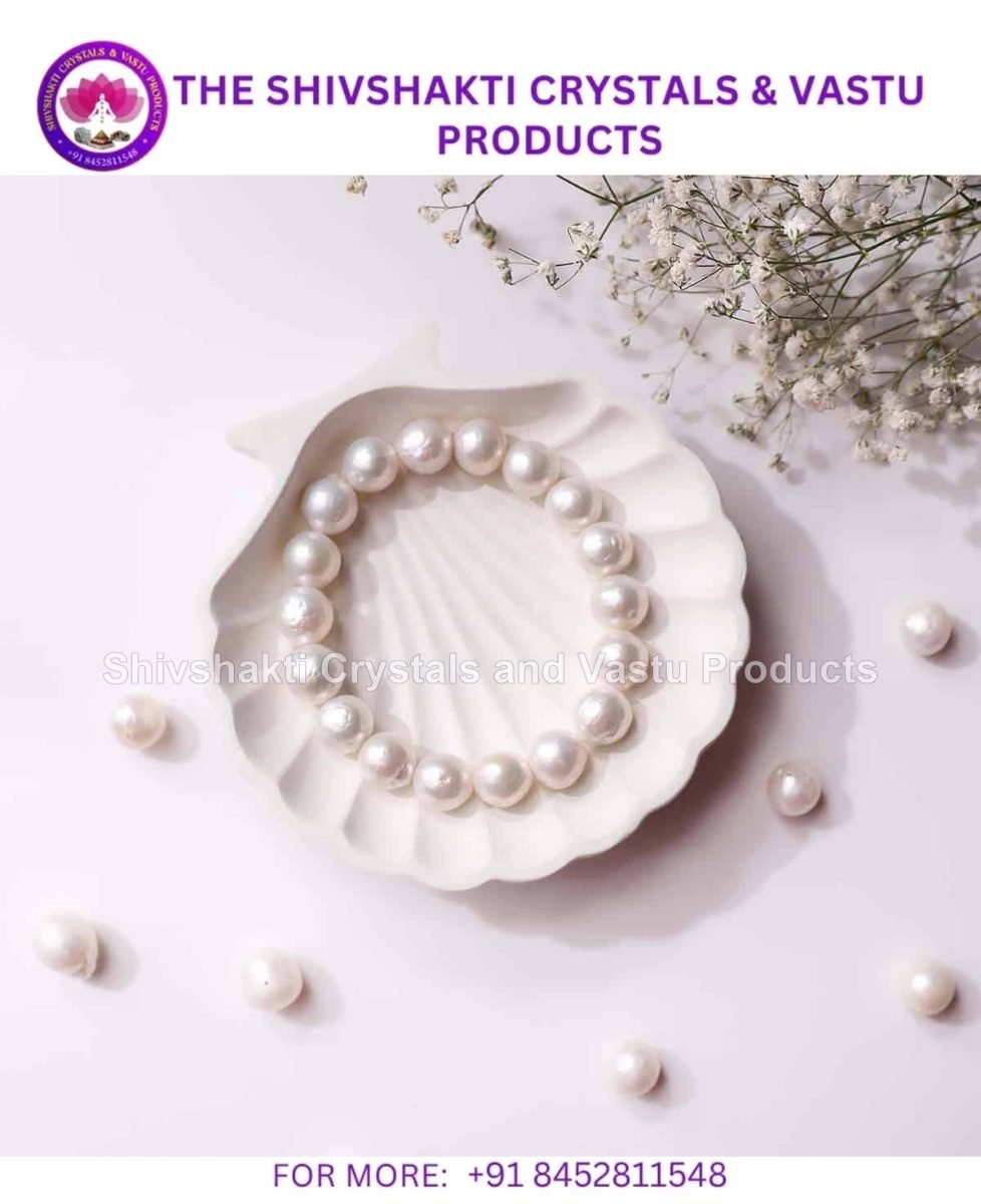 White Baroque Pearl Bracelet